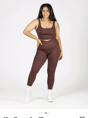 P'tula Bare Crop Tank Maroon